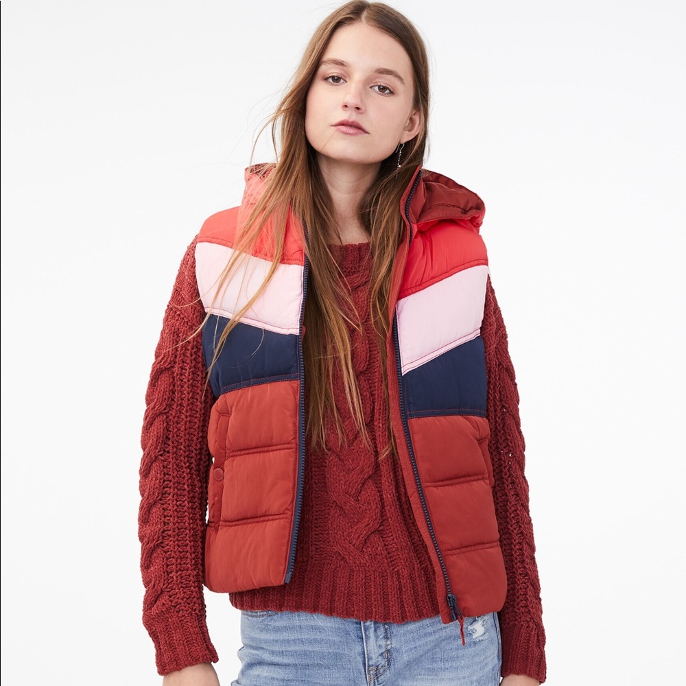 NWT Aeropostale Vest LARGE